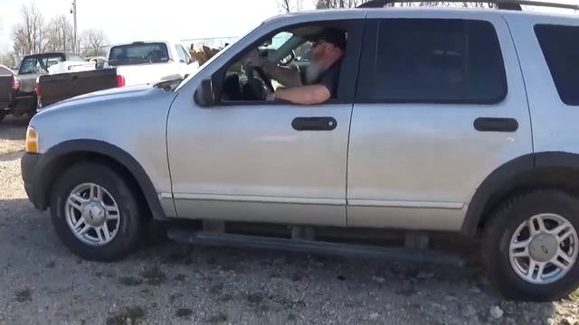 GovDeals: 2003 Ford Explorer XLS 4.0L 4WD смотреть онлайн