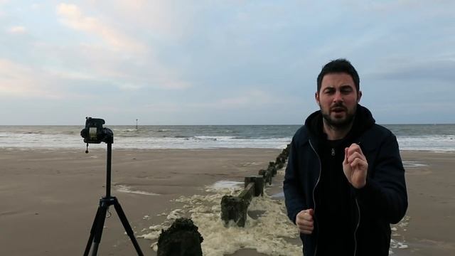 Full Frame vs Micro 4/3 Sensors | Is Bigger Better? смотреть онлайн