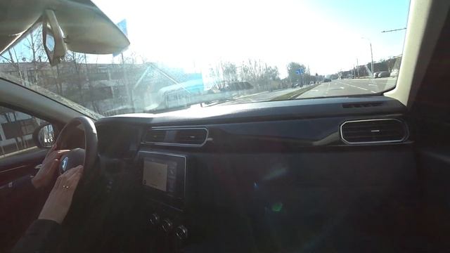 тест драйв:Джили Атлас и Рено Аркана смотреть онлайн