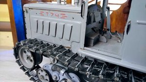 Советский Трактор т74 Модель 1:10