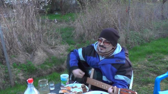 Звезды дачного поселка поют "Веселье Новогоднее" (Ю. Лоза ) смотреть онлайн