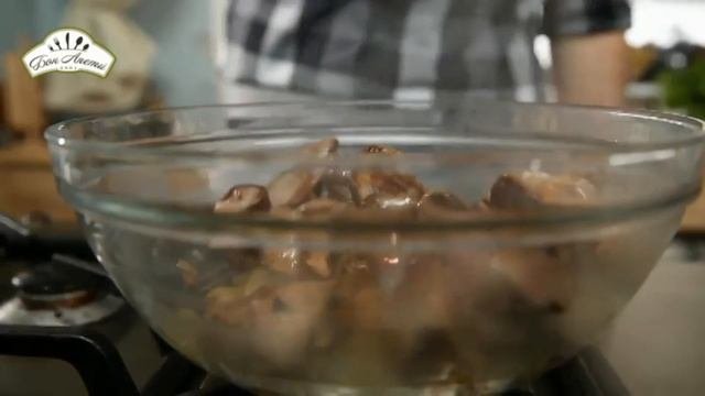 Кростини с цыпленком [Рецепты по-домашнему]