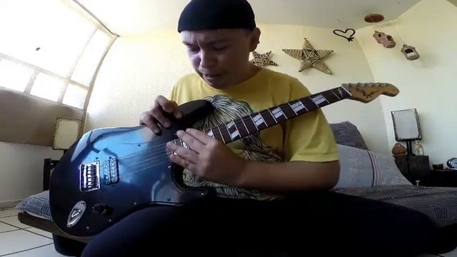 Fender 20 anniv. Squier смотреть онлайн