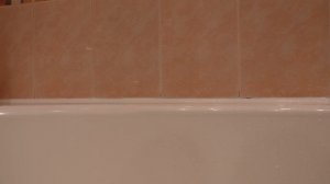 Чистка зубов электрической зубной щетокой