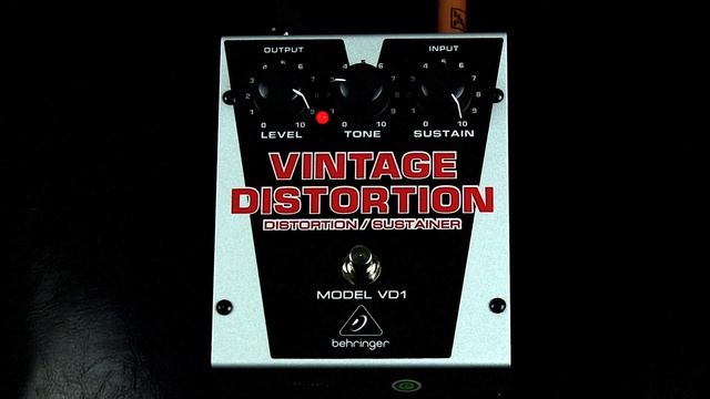 Behringer Vintage Distortion VD1