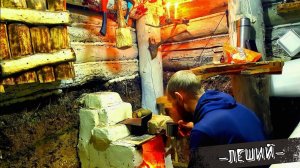 ЗЕМЛЯНКА У РЕКИ/ МОРОЗ -28/ ШКАФЧИК ТОПОРОМ ИЗ ВАЛЕЖНИКА!