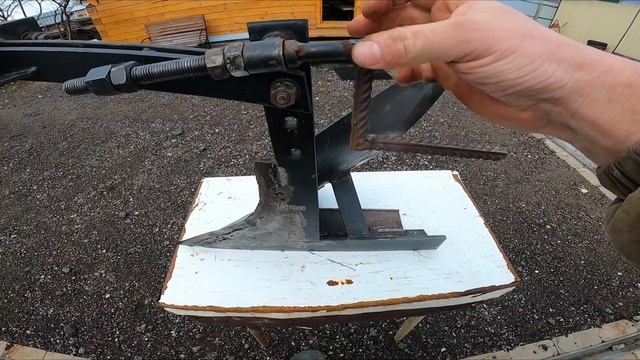 Улучшаем плуг для мотоблока НЕВА. смотреть онлайн