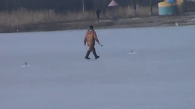 10 марта 2019 Тот же сюжет на пляже. Снят камерой СОНИ... смотреть онлайн