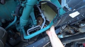 Замена водяного насоса Вольво FH13 FM9 FM13, Рено DXI11 DXI13. Water Pump Replacement Volvo Renault