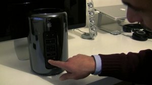 Mac Pro  Unboxing and Setup