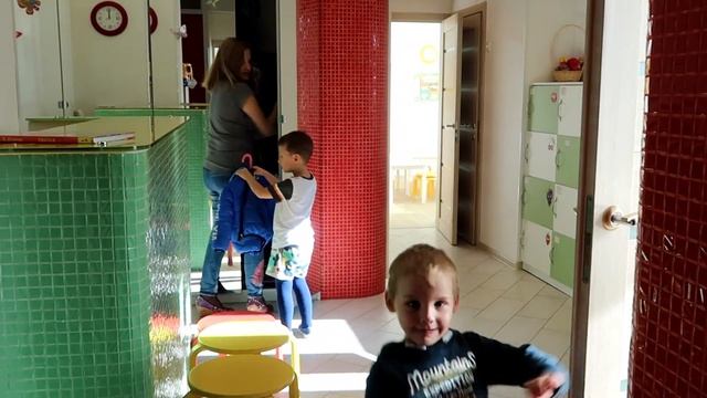 Похвала. Как хвалить ребенка? смотреть онлайн