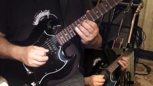 Lick Of the week#003 Paul Gilbert Style in Em