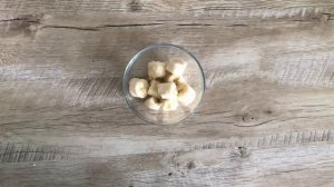 КАК ПРИГОТОВИТЬ БАНАНОВЫЙ СМУЗИ В БЛЕНДЕРЕ? Быстро, вкусно и полезно, простой коктейль на завтрак