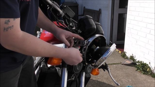 NTV 650 Scrambler BUILD - Episode 3