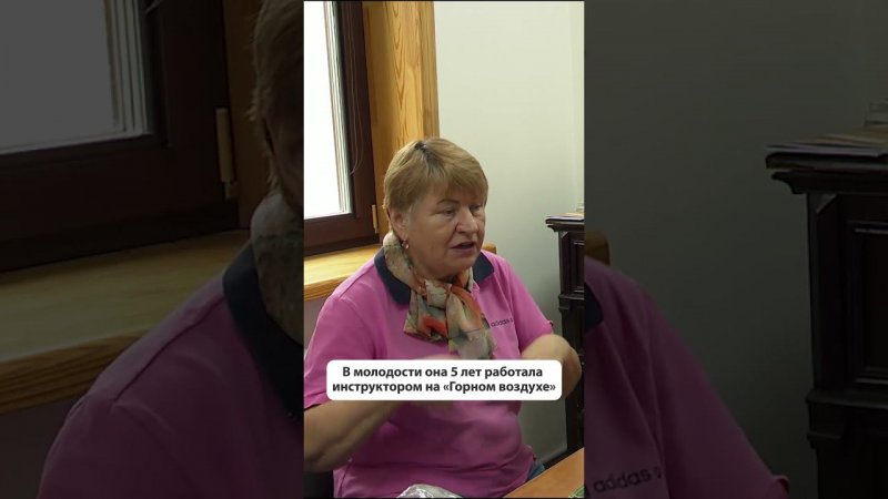 Более пятидесяти фотографий передала сахалинка в фонды Сахалинского краеведческого музея