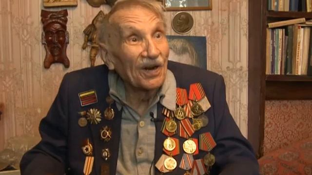 Он жил и дышал театром и воевал ради свободы смотреть онлайн