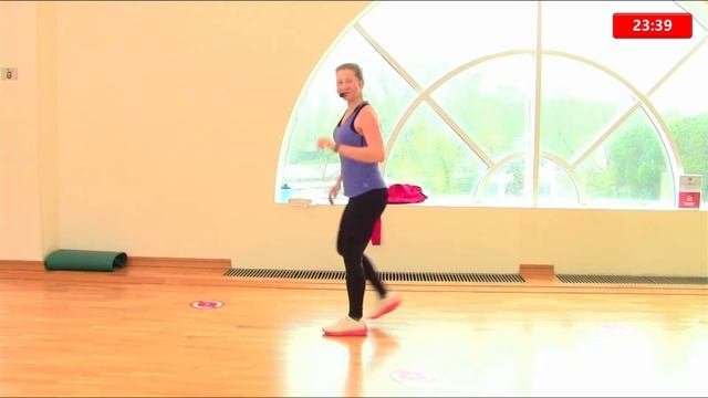 SOFT FITNESS с Марией Ивановой | 26 апреля 2021 | Онлайн-тренировки World Class смотреть онлайн