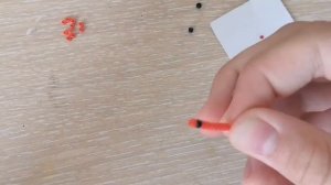 как сделать серёжки из бисера(арбузик?)