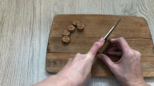 Как резать винные пробки для поделок смотреть онлайн