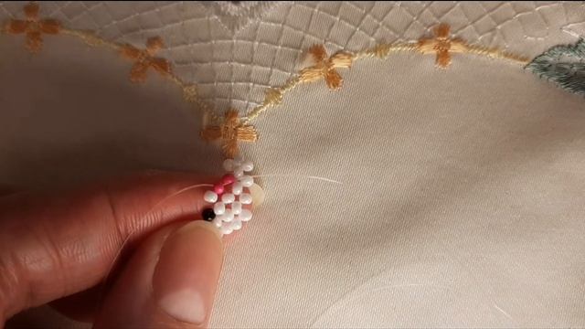 ХЕЛЛО КИТТИ из бисера в технике крестик?? Beaded HELLO KITTY??  #DIY #jelljewellery