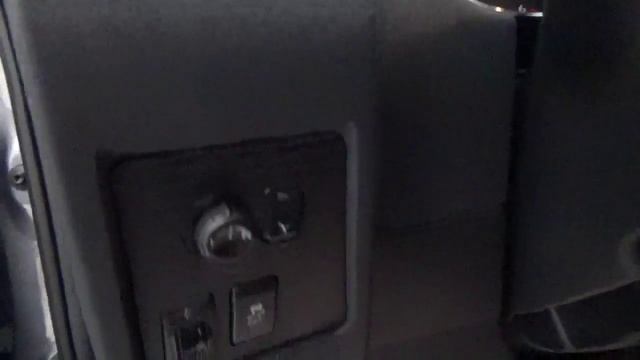 NISSAN Qashqai 1.5 dCi 110 FAP Connect Edition смотреть онлайн