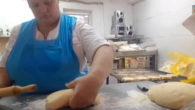 ВНИМАНИЕ РАЗЫСКИВАЮТ? ОН ЖЕ ЦВЕТОЧЕК ОН ЖЕ КОРЖИК МОЛОЧНЫЙ?? смотреть онлайн