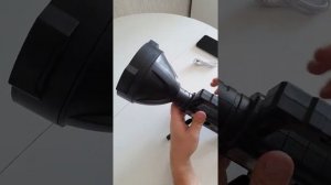 Мощный фонарь прожектор. с функцией пауэрбанка.