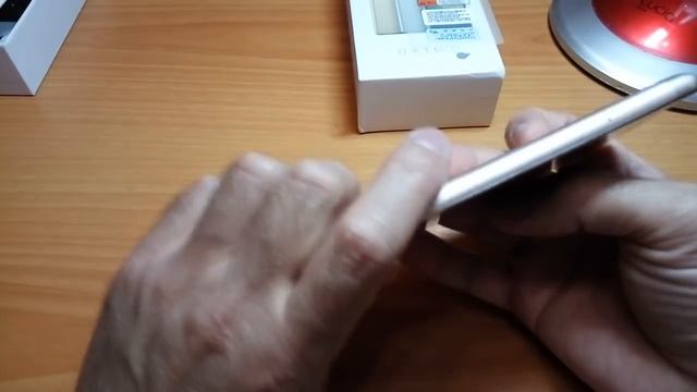 Xiaomi Redmi 3 Pro -в Золотом цвете. Распаковка посылки и первые впечатления. смотреть онлайн