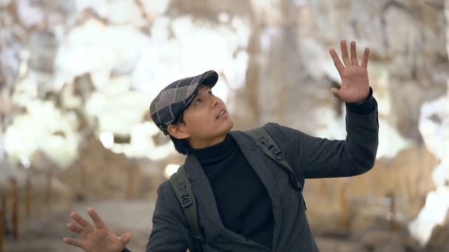  MOST STUNNING PLACES - NORTHERN VIETNAM : Halong Bay  Yen Tu