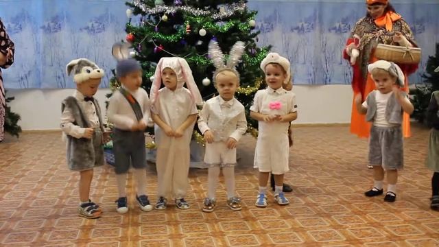Утренник Новый год 2018. Малыши Зайки.
