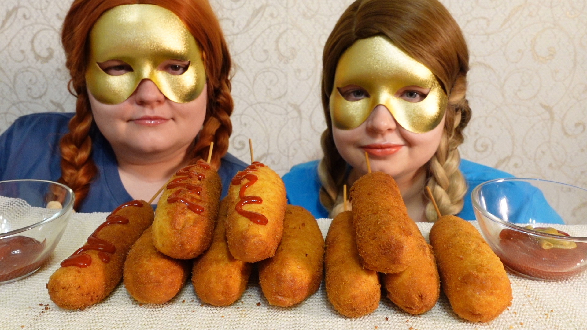 ASMR MUKBANG Корн дог Cheesy Corn Dog ASMR Eating Sounds No Talking Звуки Еды Мукбанг не Болталка