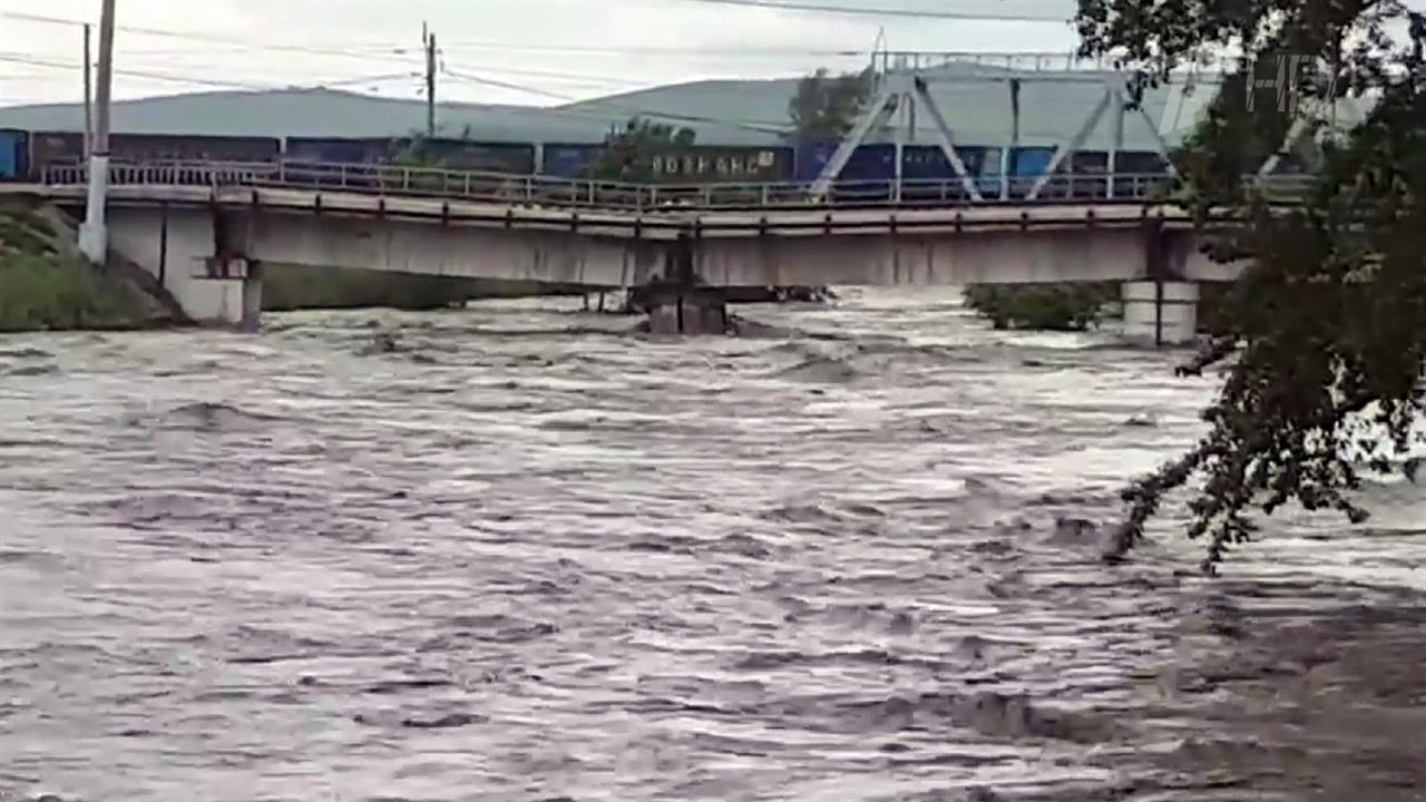 Железнодорожный мост в забайкалье