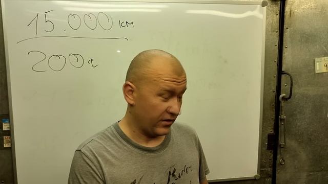 Как часто менять масло в двигателе? смотреть онлайн