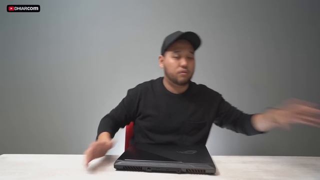 LAPTOP GAMING SPEK GAHAR TAPI TIPIS смотреть онлайн