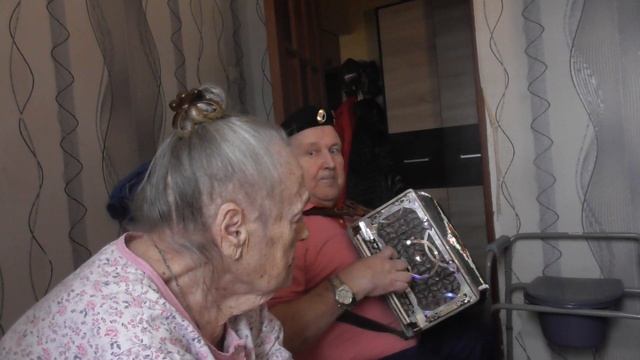 зачем вы девушки красивых любитя\на\супер\горьк\гармони\на\днюхе у родн тети\самоуч\самор\слухач\тд смотреть онлайн