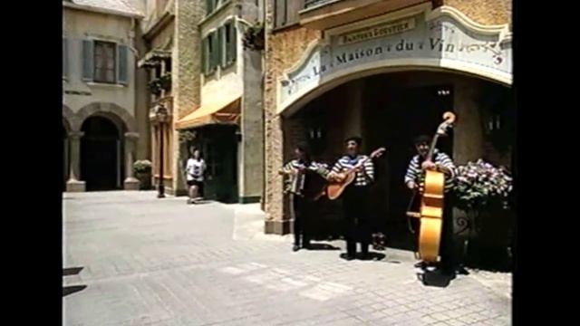 Four Parks One World | Walt Disney | 2001 | Walt Disney World | Magic Kingdom | MGM Studios | Epcot