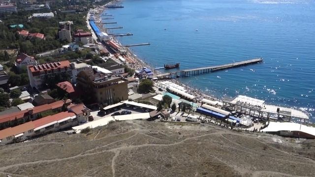 Генуэзская крепость в Судаке - одна из главных достопримечательностей Крыма