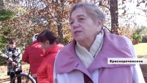 Народные депутаты побывали в поселке Краснореченское