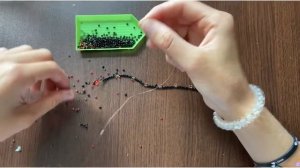 Чокер из бисера с вишенками. Вишни из бесера. Рукоделие