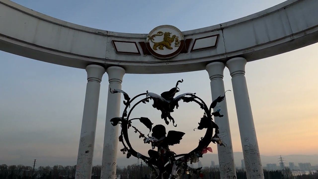 Набережная Енисея с ул. Дубровинского г. Красноярск январь 2023г
