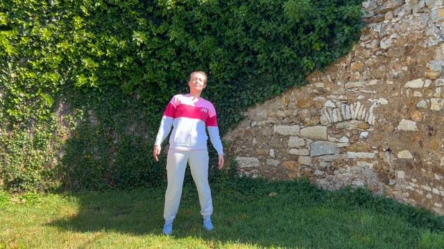 Easy Morning Qigong - 10 Minutes A Day смотреть онлайн