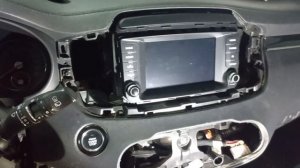 Кia Sorento как снять магнитолу