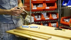 How To Use a Cable Tacker / Stapler - Rapid R28 & R36