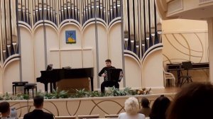 Н.Малыгин "Девичьи разговоры". Выступает Илья Харитонов