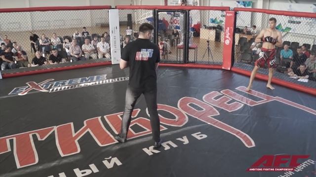Радик Айтняков (СК Сибиряк, Тобольск) Vs Вячеслав Улич (Самбо, В.Пышма)