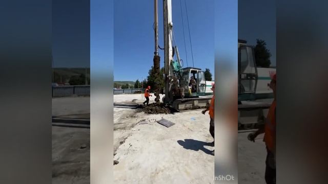 Устройство буроинъекционных свай методом CFA смотреть онлайн