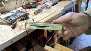 Простейшая приспособа для заточки ножей рубанка #tools