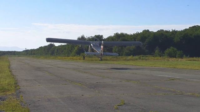 Взлет Як-12 / Yak-12 takeoff смотреть онлайн