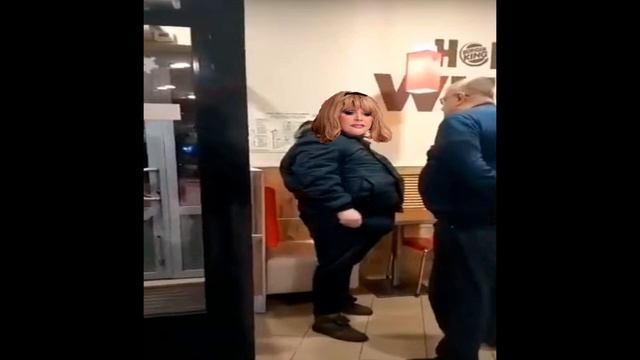 БУРГЕР КИНГ ГОВНО X АЛЛА ПУГАЧЕВА(МЭШАП) смотреть онлайн