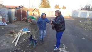 =ТВОИ зелёные ГЛАЗА=с бомжами поёт ПЕВЕЦ ПРОРОК САН БОЙ